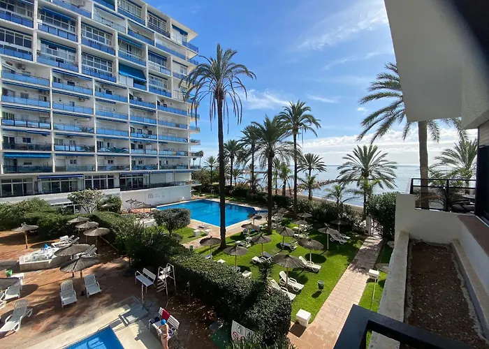 Skol - One Bedroom - Pool And Sea Views * マルベーリャ